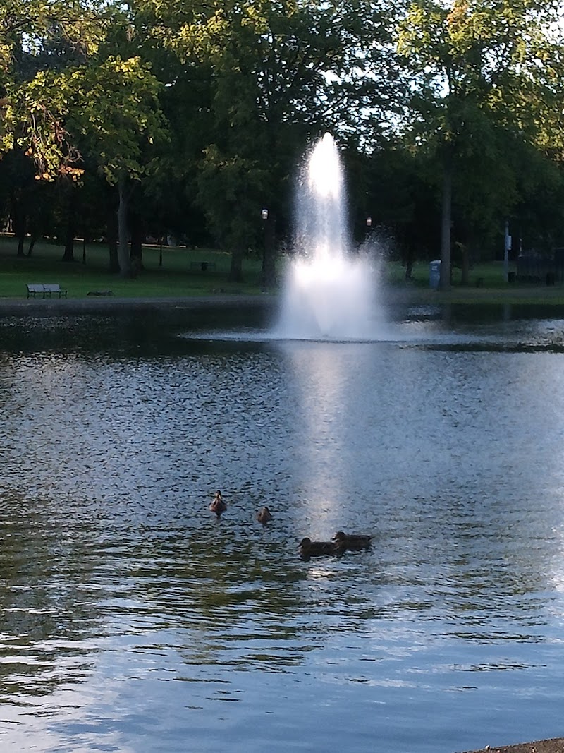 Irvington Park