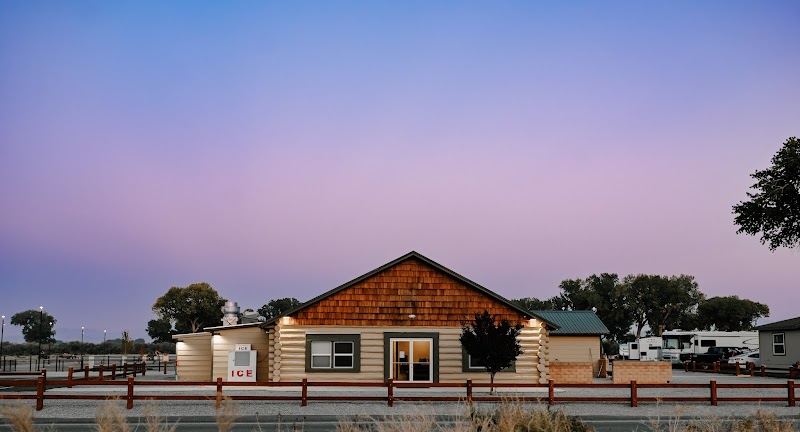 Whispering River Ranch RV Park - Pickleball in Yerington, Nevada