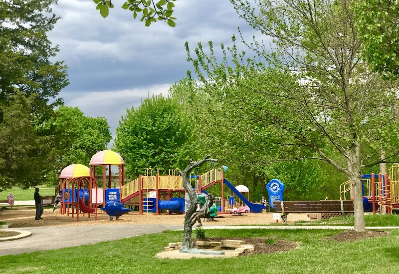 Manchester Parks & Recreation - Pickleball in Valley Park, Missouri