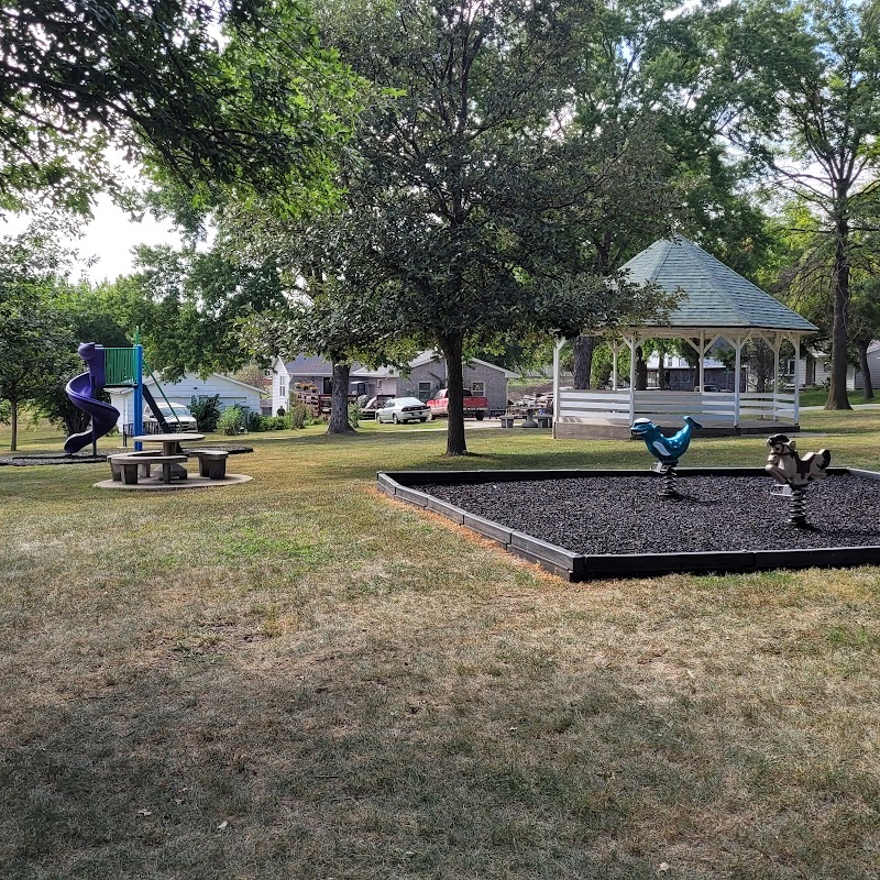 Bennet Park Playground and Splash Pad - Pickleball in Bennet, Nebraska