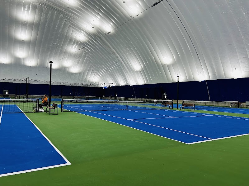 IQ Tennis & Pickleball Centre