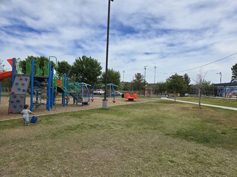 Globe Community Center Park