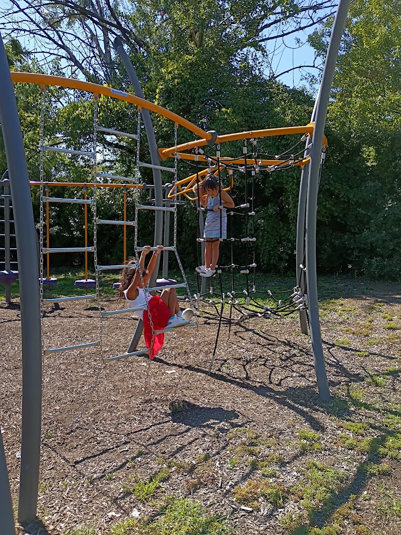 Elkenburg Park