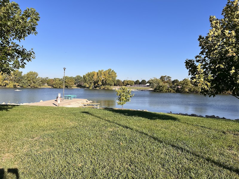 North Park Lake - Pickleball in Holdrege, Nebraska