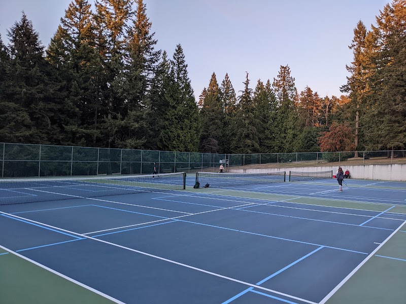 Robert Burnaby Park Tennis & Pickleball Courts