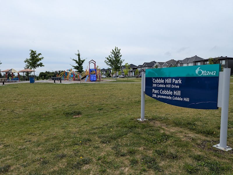 Cobble Hill Park - Pickleball in Nepean, Ontario