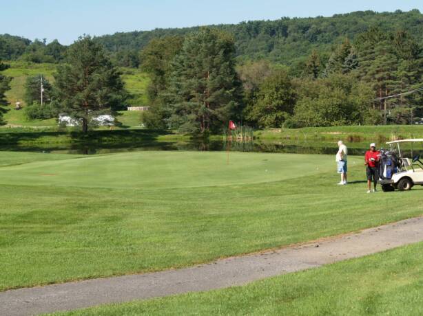 Pleasant Valley Golf Course