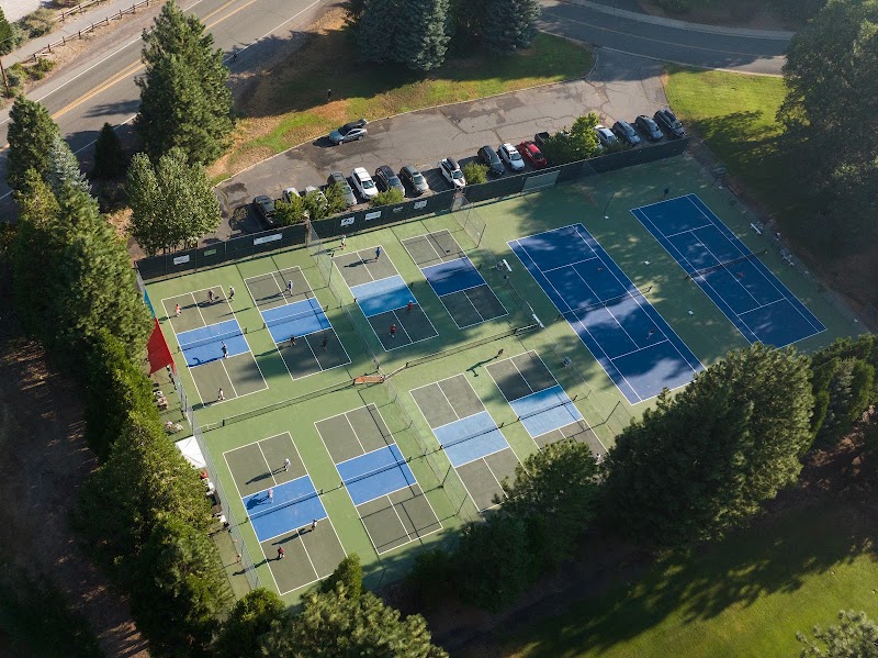 Pickleball and Tennis Courts