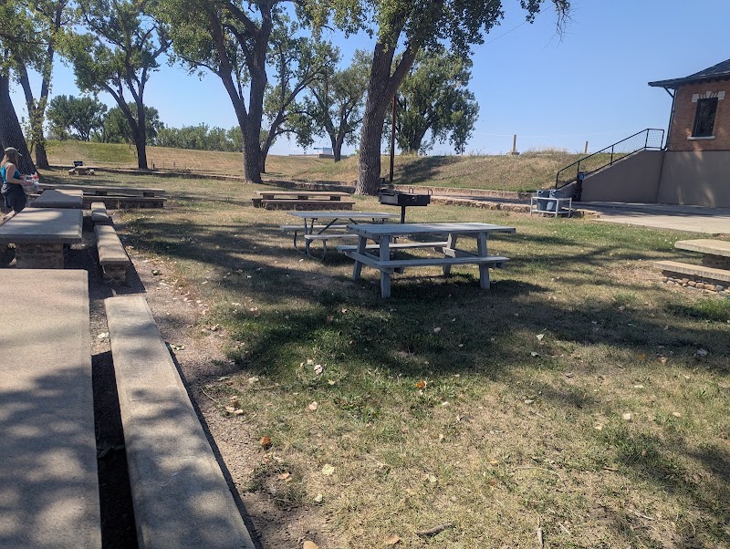 Dr. Maurice Hilleman Park