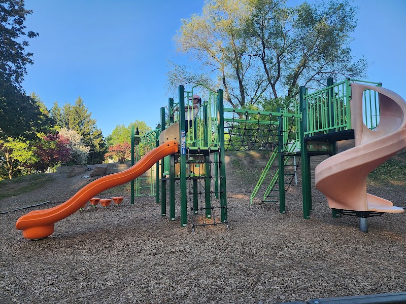 Saint-Jean-Baptiste De La Salle Park