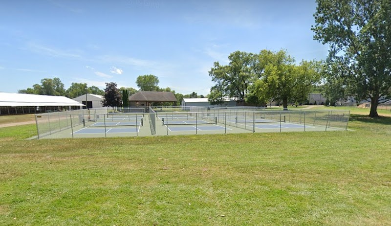Mandt Park Pickleball Courts