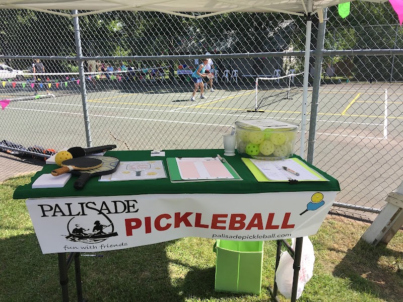 Palisade Pickleball Courts