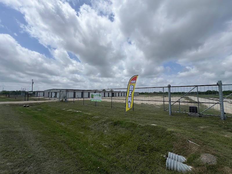 In A Pickle Self Storage - Refugio - Pickleball in Refugio, Texas