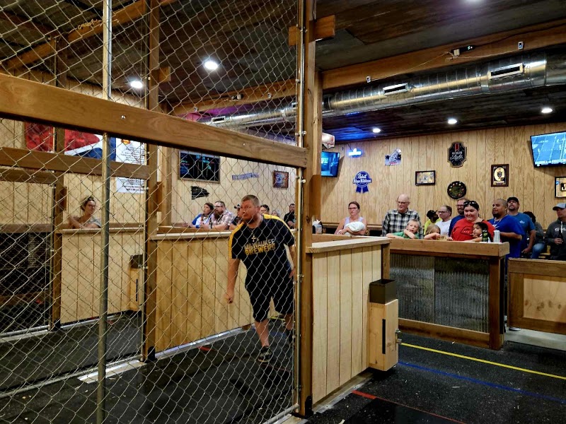 Hart's Hooterhaus