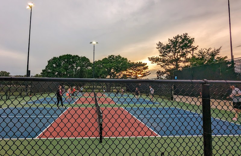 South Riverside Park - Pickleball in Wichita, Kansas