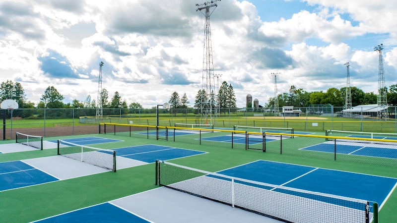 Weyerhaeuser Community Park Pickleball Courts
