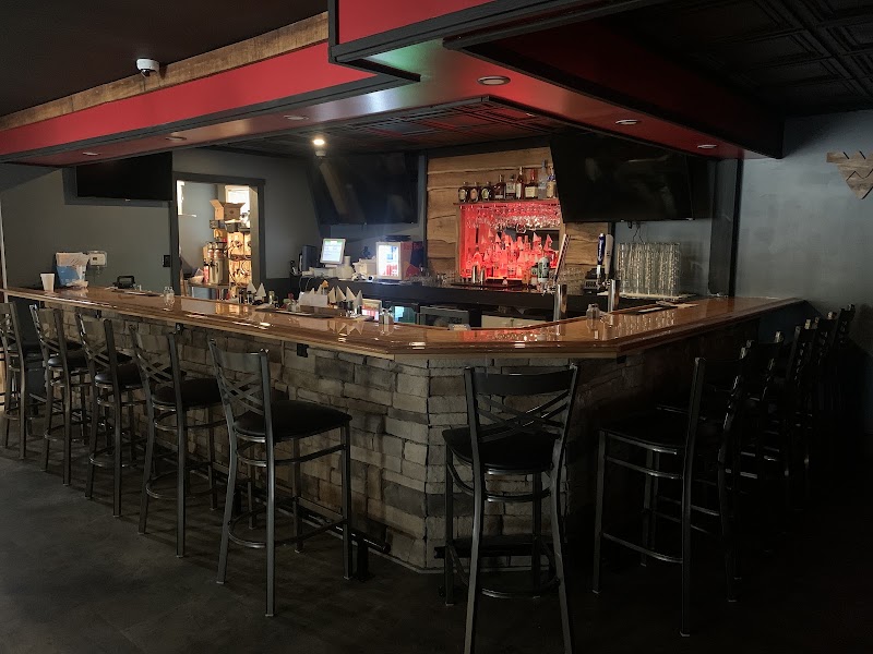 Trailhead Bar & Grill