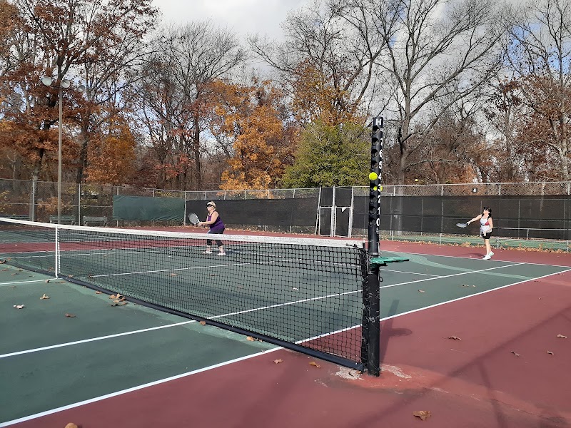 Kingsdale Tennis Center - Pickleball in Elm Springs, Arkansas