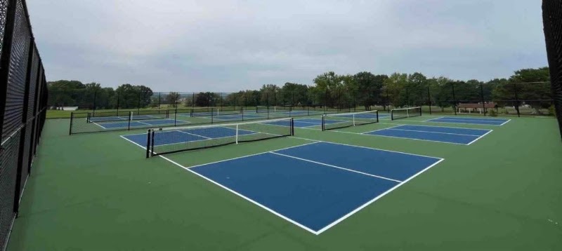 South Hills Park Pickleball Courts