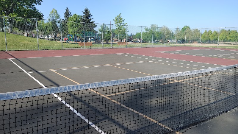 Vassault Park Pickleball and Tennis Courts - Pickleball in Tacoma, Washington