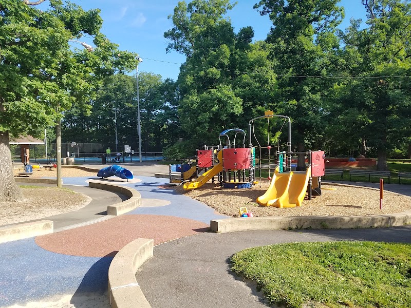 Hayes Park - Pickleball in Arlington, Virginia
