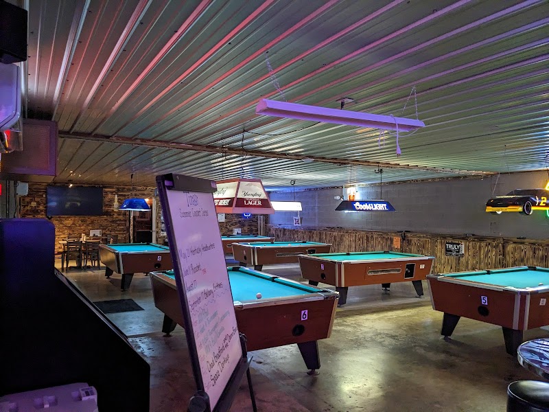 Tuck's Bar