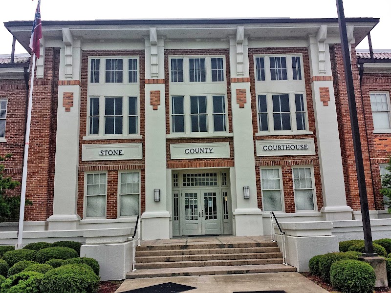 Stone County Courthouse - Pickleball in Wiggins, Mississippi