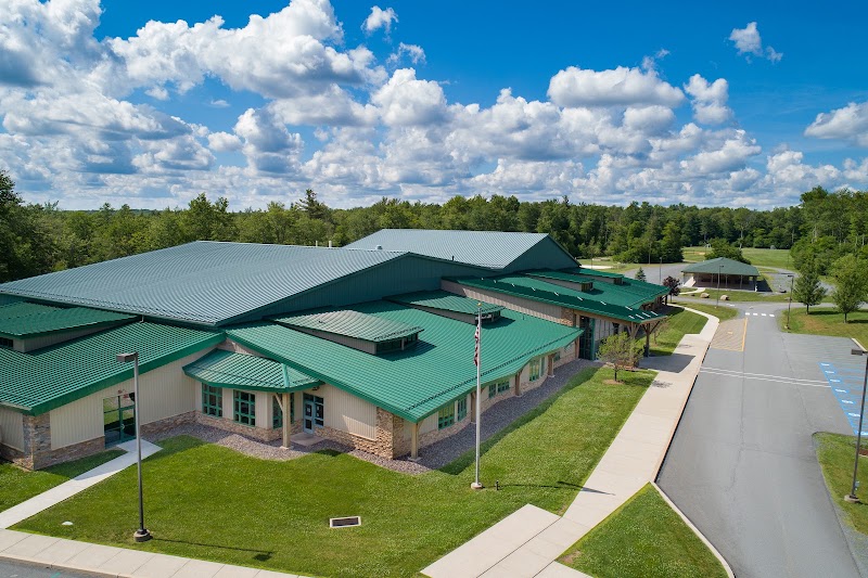 Logan Steele Community Center - Private Club Amenity