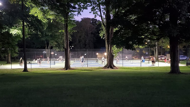 Pickleball Courts at Beechwood Park