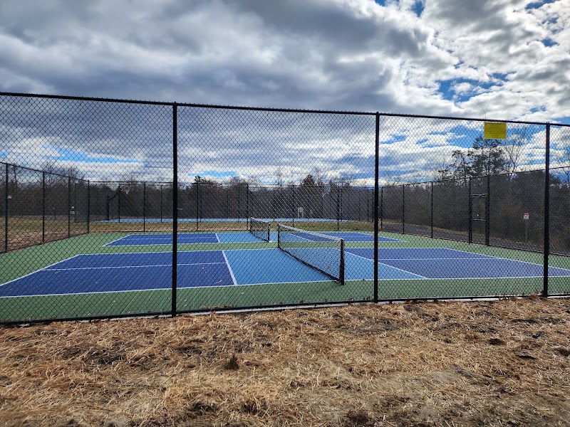 South Riding Proprietary Pickleball Courts(HOA Members Only)