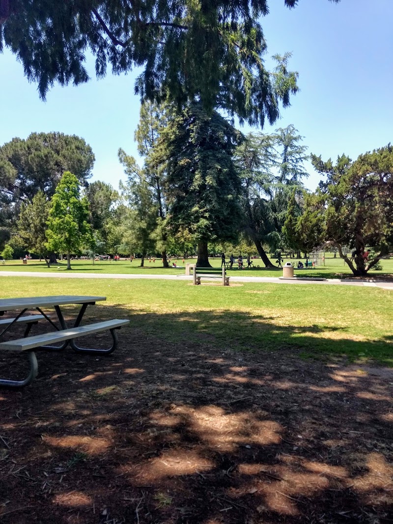 Lacy Park Tennis Courts - Pickleball in San Marino, California