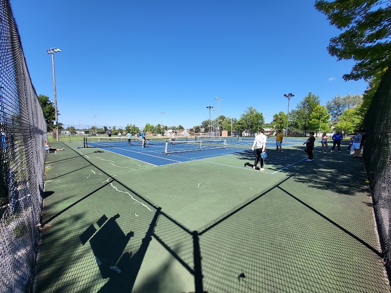 Mayfield Heights Pickleball and Tennis Courts