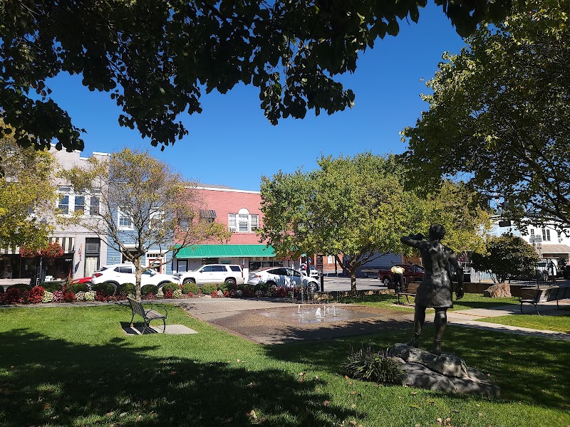 Lewisburg Downtown Park - Pickleball in Lewisburg, West Virginia