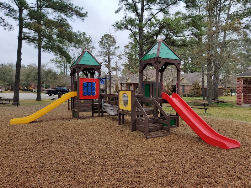 Lakewood Oaks Estates Rec Center