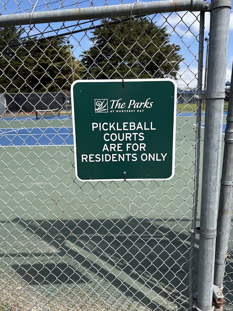 Up The Hill Pickleball Courts
