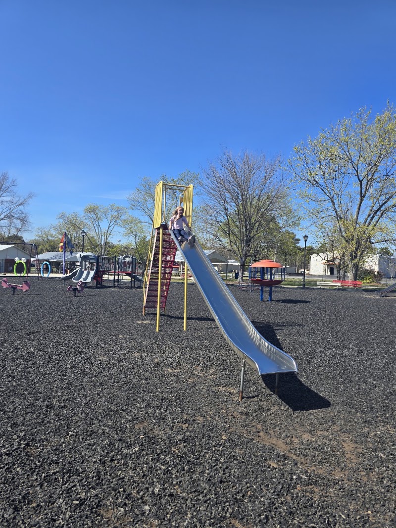 Powell Park - Pickleball in Fyffe, Alabama