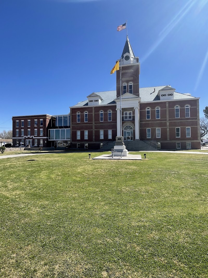 Luna County Courthouse Park