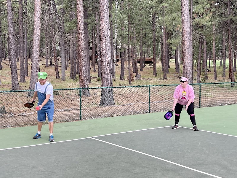 Glaze Meadow Pickleball Courts - Pickleball in Ashwood, Oregon