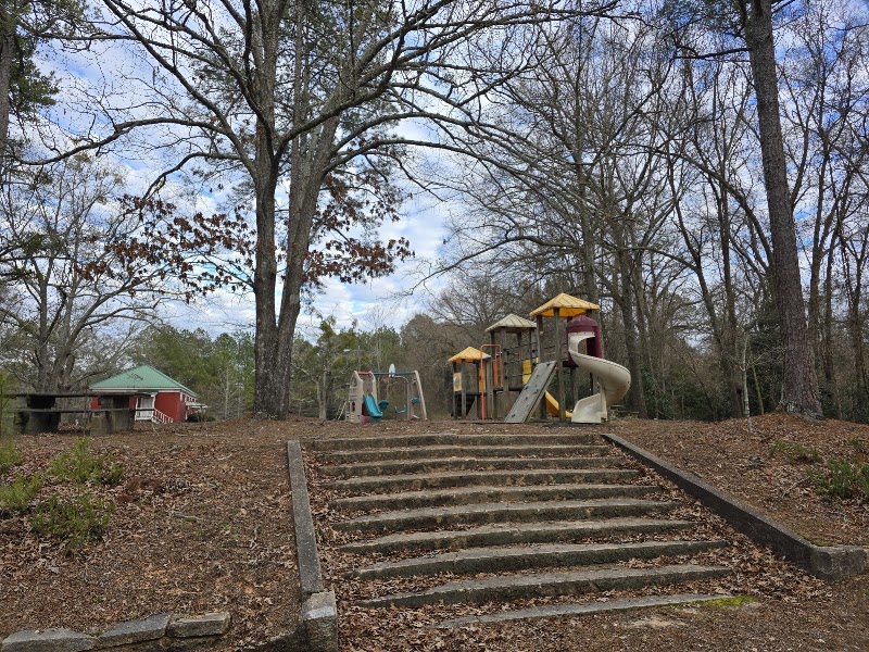 Maxeys Community Center