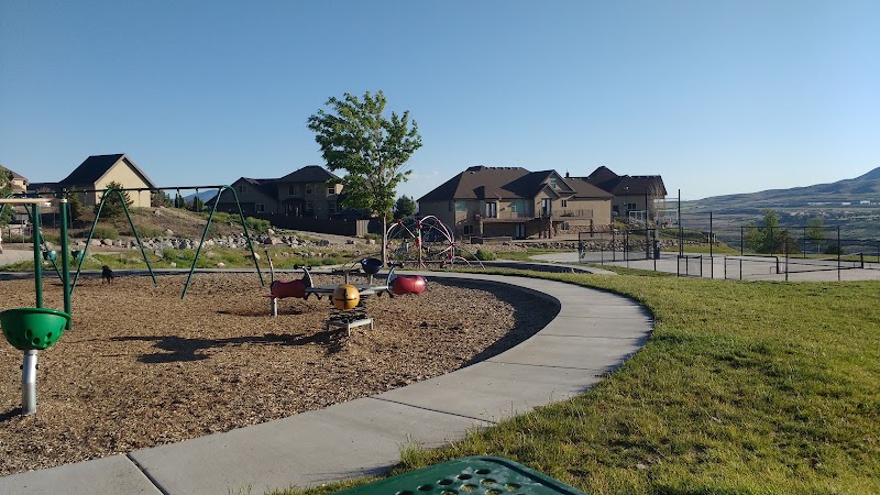 Eagle Summit Park - Pickleball in Lehi, Utah