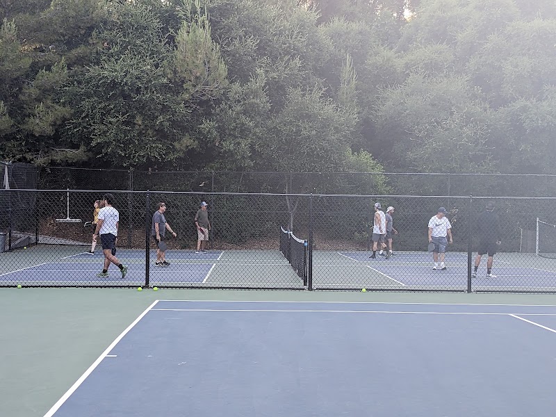 Glen Cove Tennis Courts