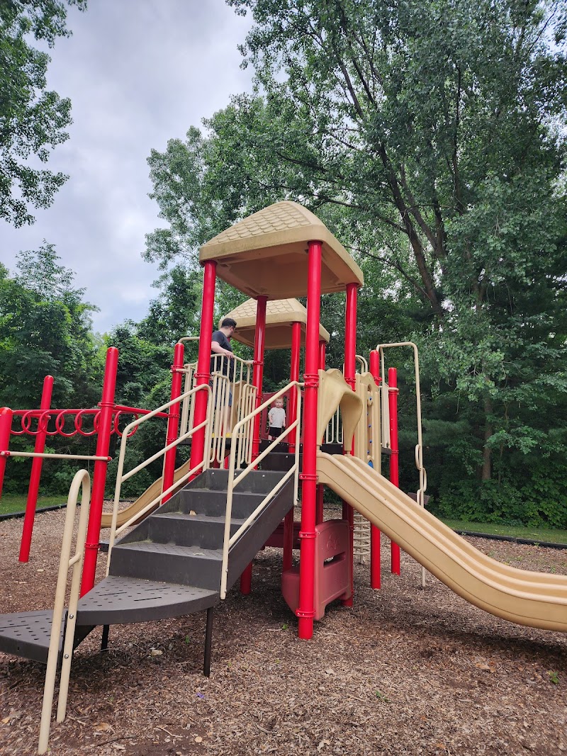 Rush Creek Park - Pickleball in Sand Creek, Michigan