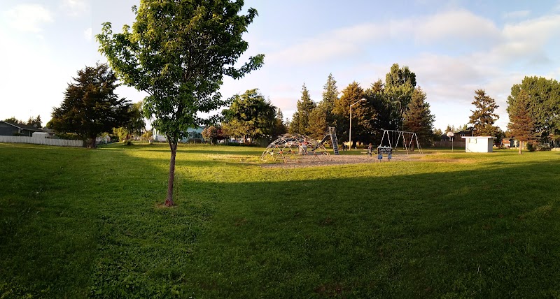 Lueck Park - Pickleball in Oak Harbor, Washington