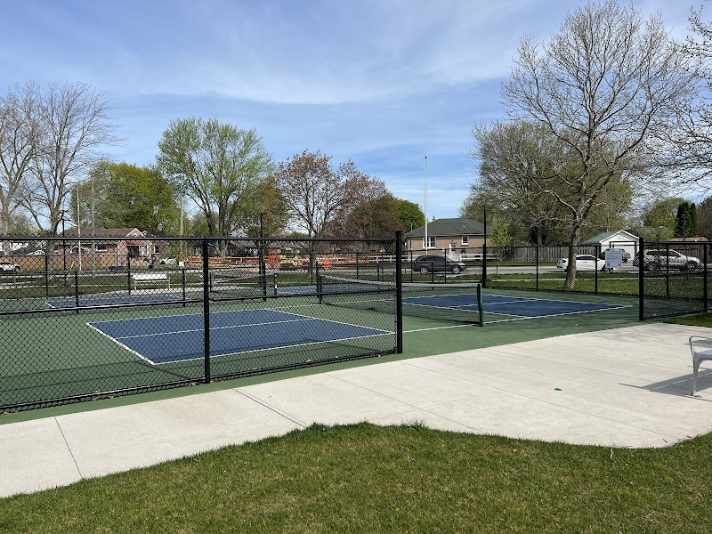 East Lion Park Pickleball Courts