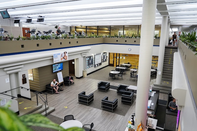 Genesis Health Clubs – East Lincoln