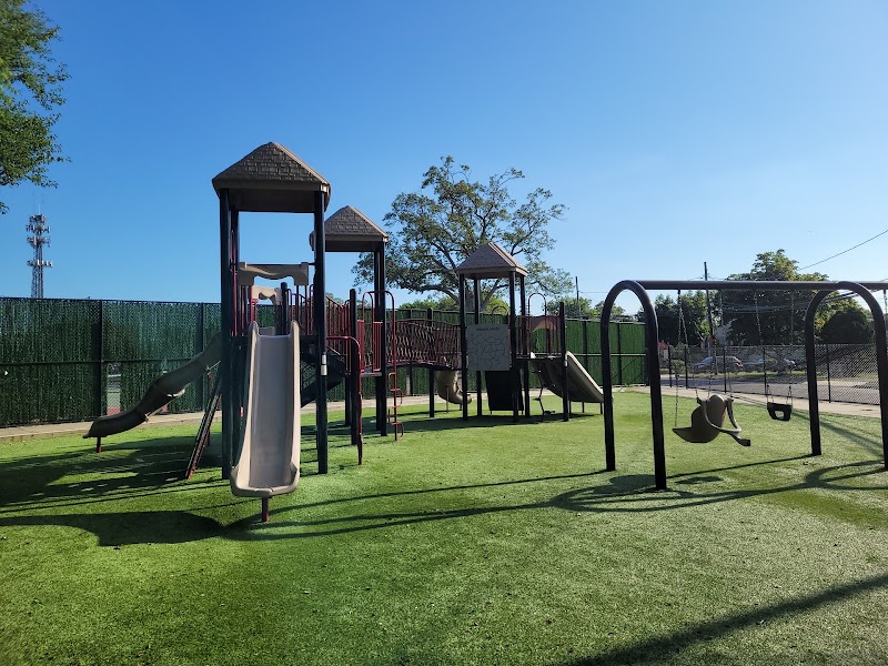 Pardee Avenue Park