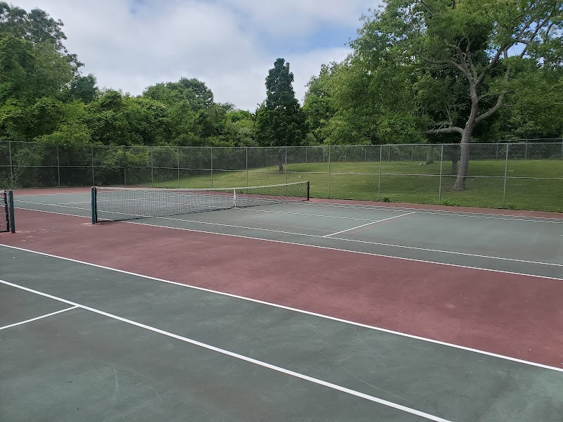 Farquhar Park Tennis Courts - Pickleball in New London, Connecticut