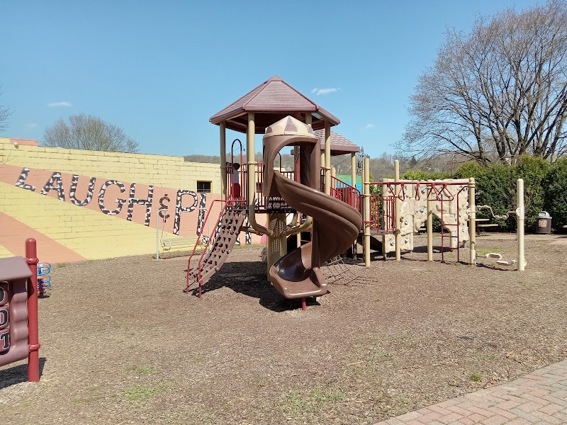 Walnut Street Playground