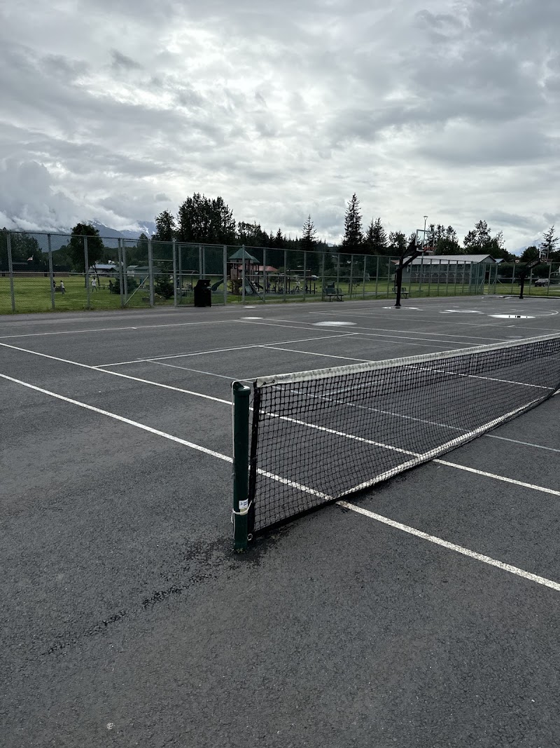 Valdez Tennis Courts