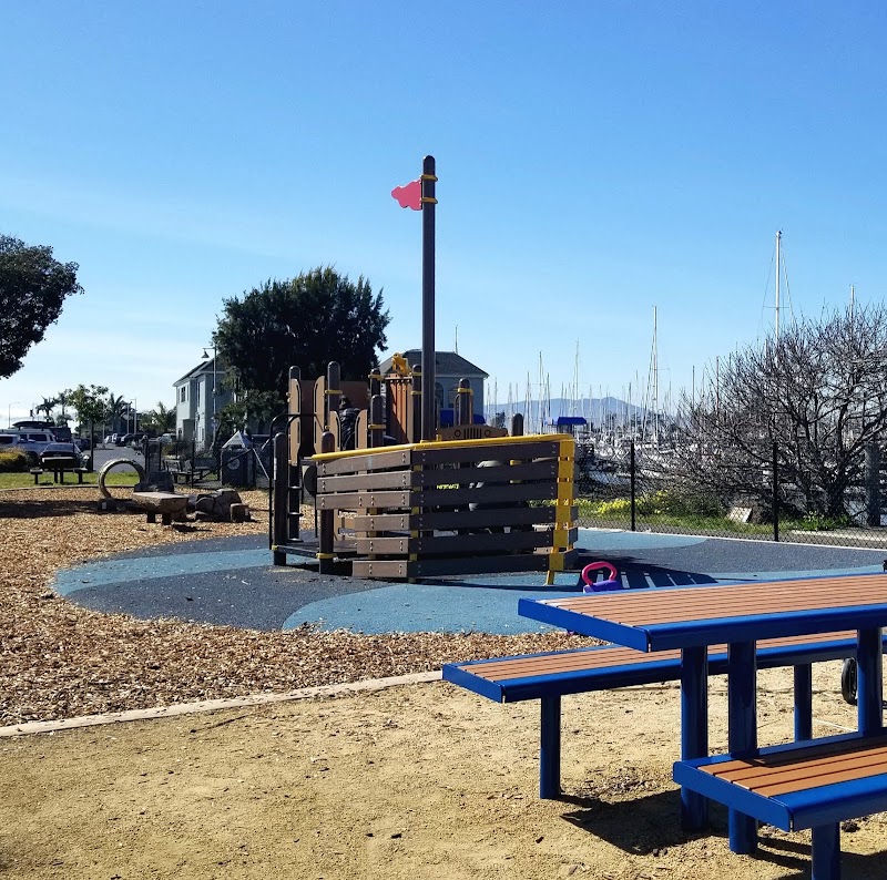 Davenport Park Playground - Pickleball in Emeryville, California